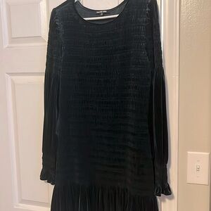 Gianni bini dark green velvet midi dress
